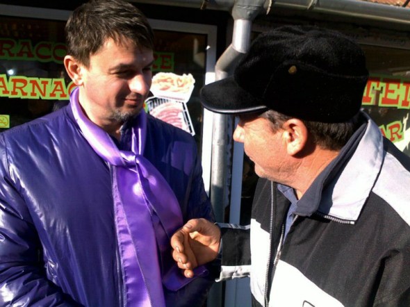 559216_384029625011063_717435655_n