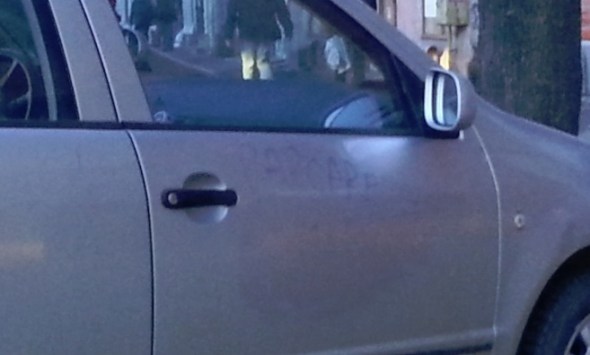 "PARCARE NEREGULAMENTARA"