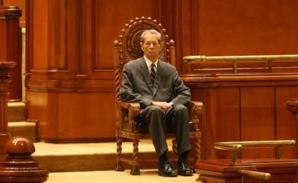 04.Regele-Mihai-Parlament