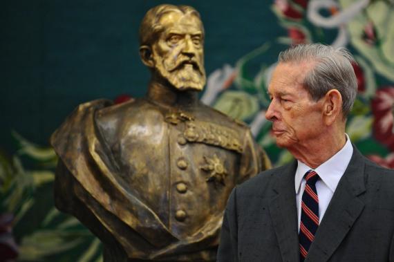 05.52bab6e995f9cfbf7c000000