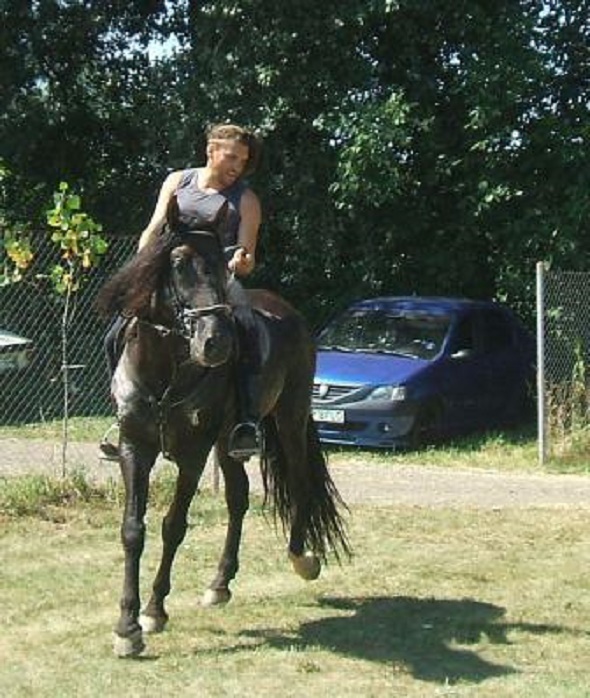 Anton Khandamiriantz